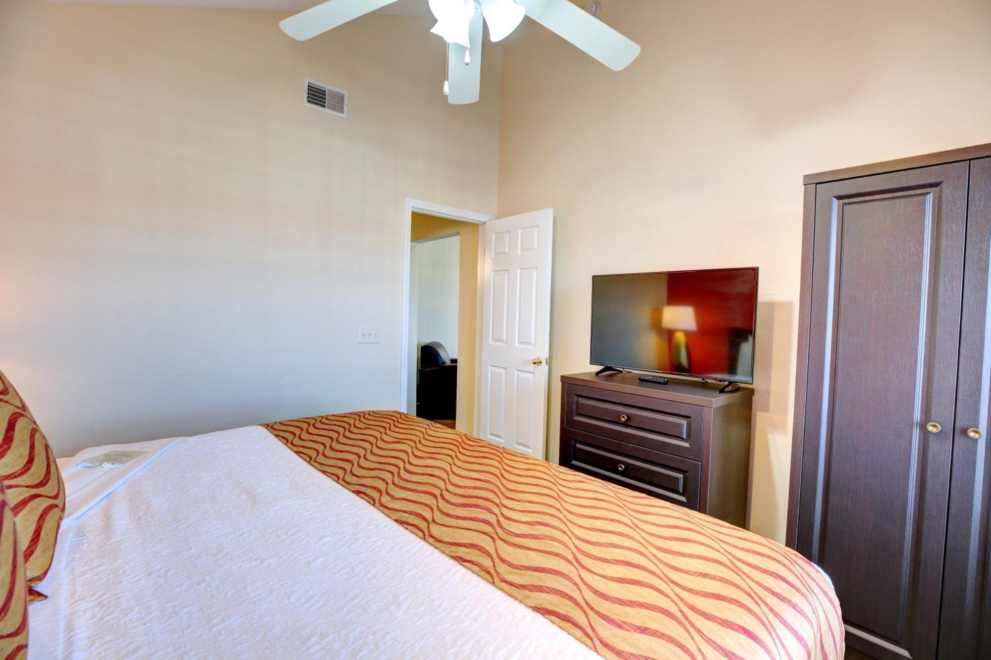 Grand Crowne Resort Branson Room photo