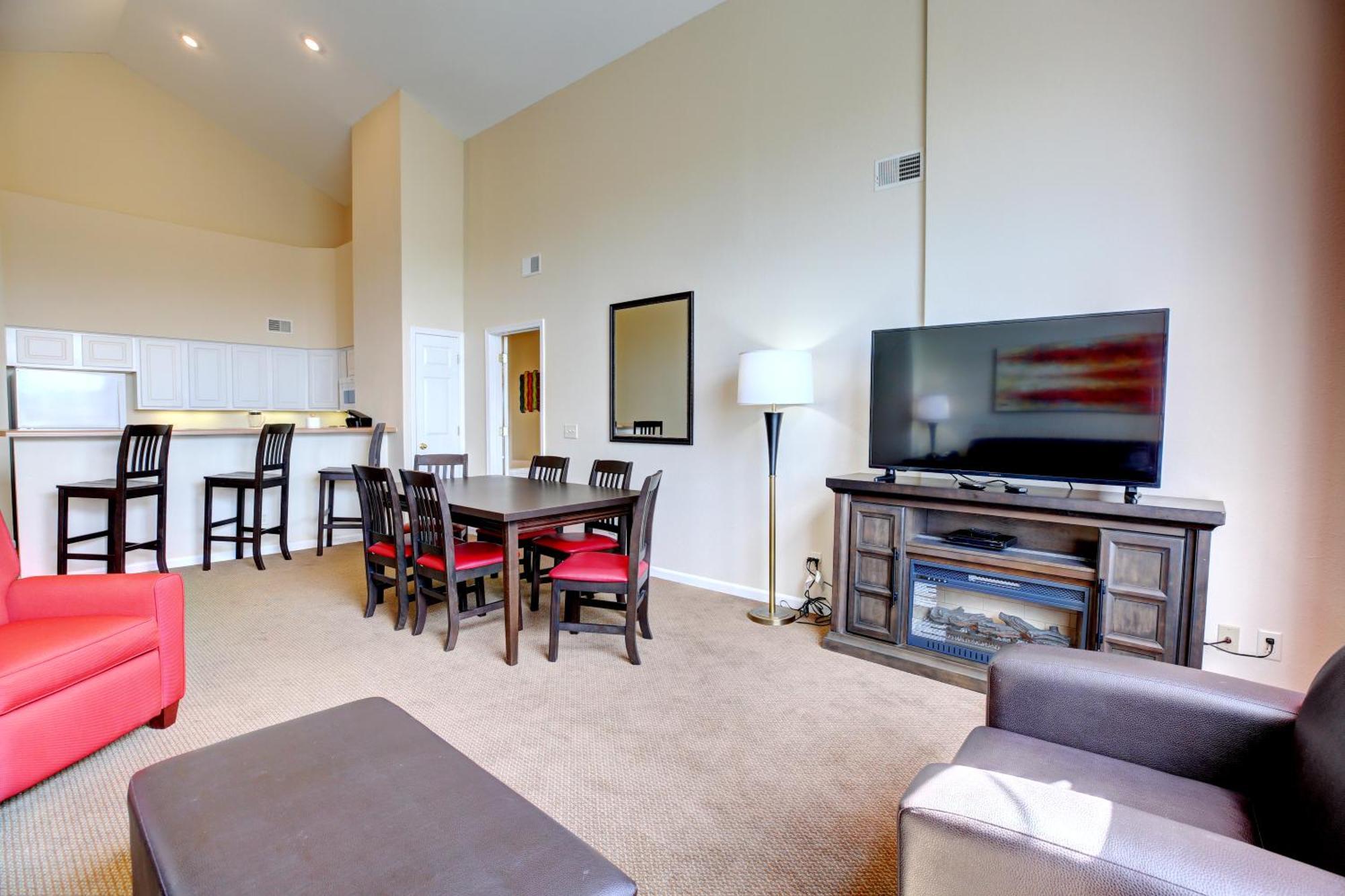 Grand Crowne Resort Branson Room photo